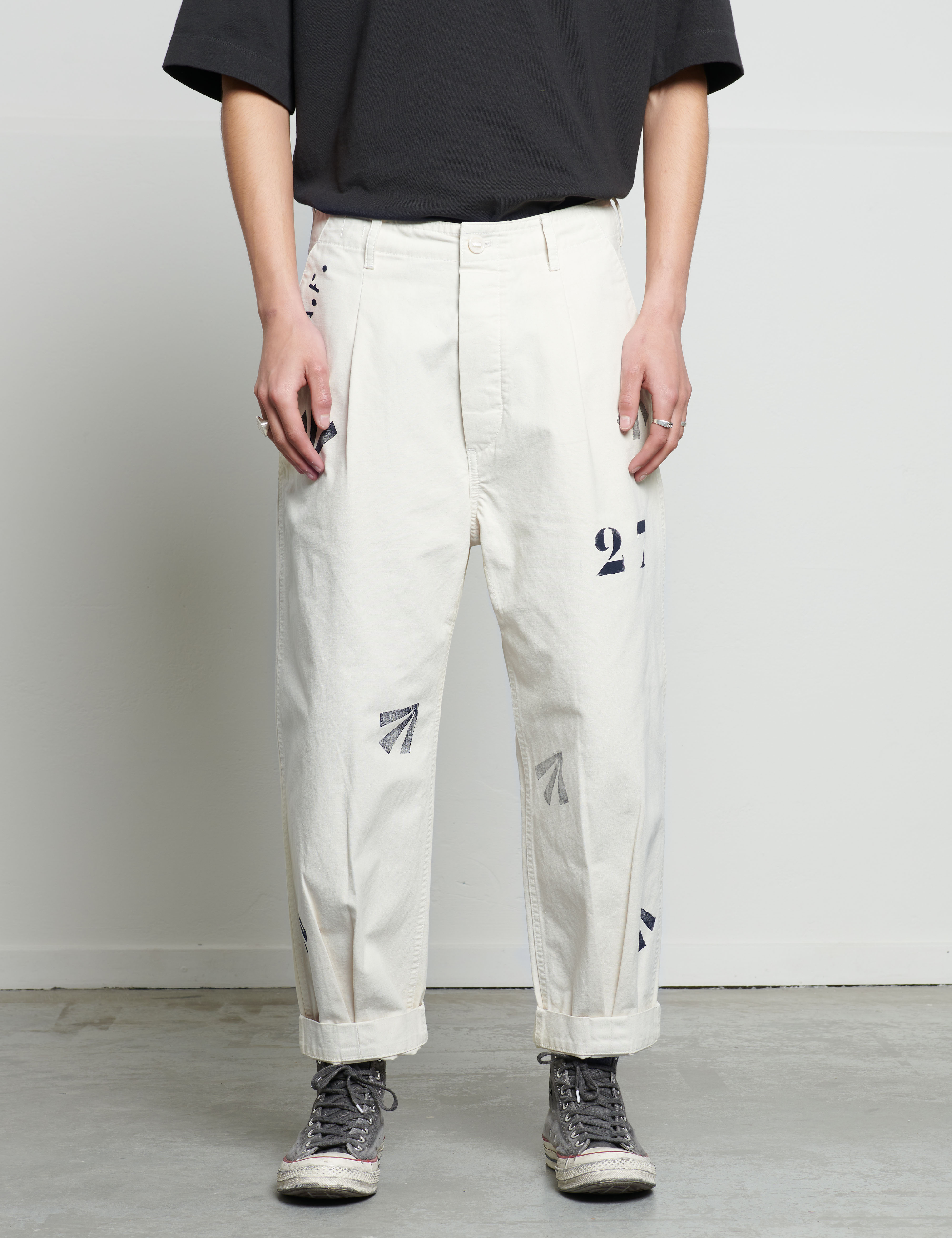 APPLIED ART FORMS Shorts & Trousers