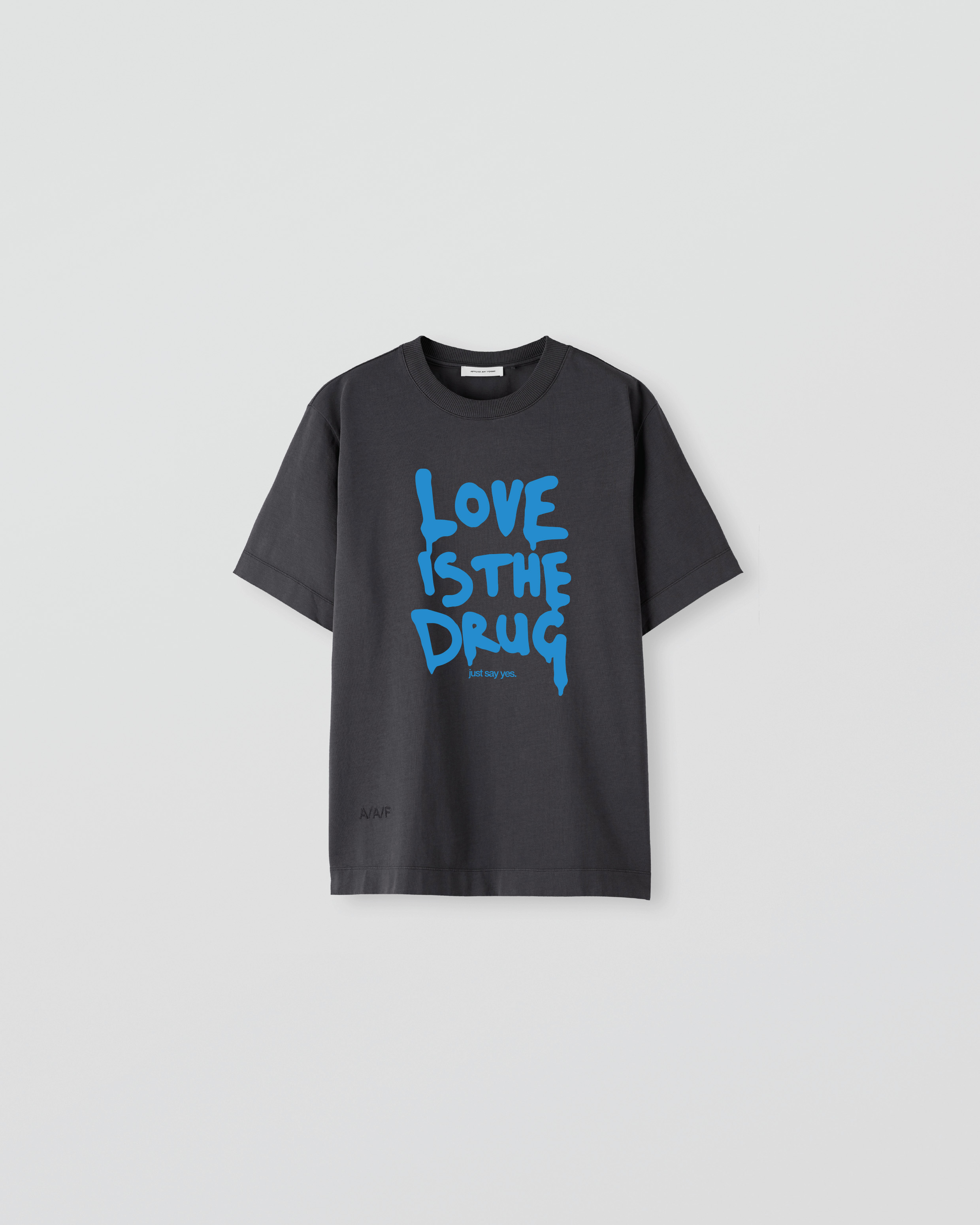 APPLIED ART FORMS LM1-1 T-Shirt Ecru & Black [Love is the Drug]